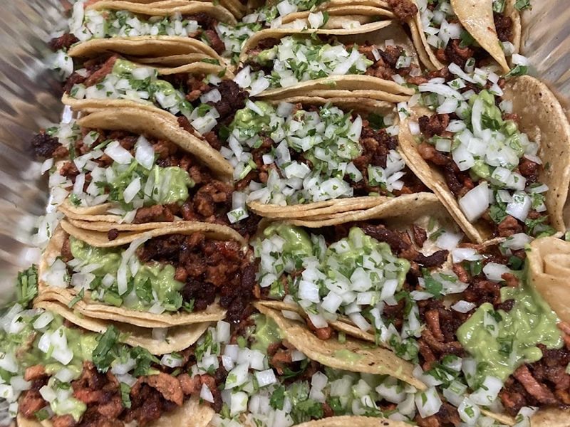 Roxy’s Tacos food